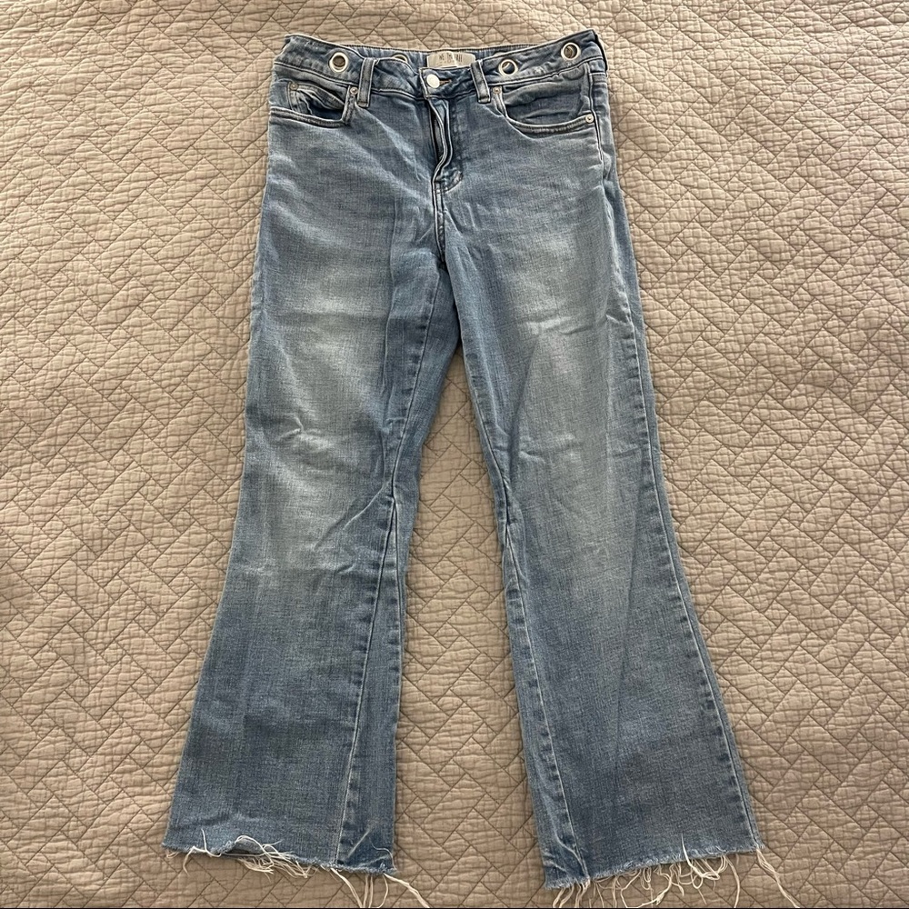 Free People (We the Free) Distressed Flare Jeans 🌺